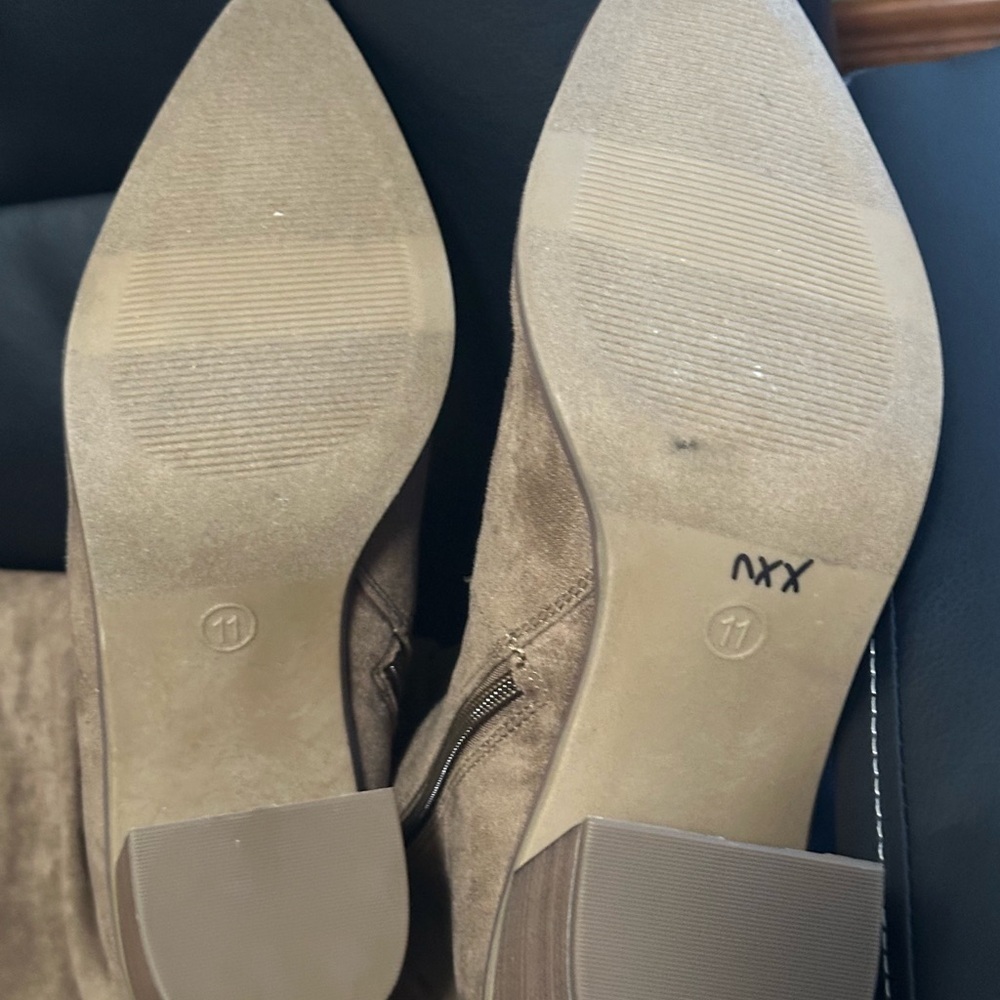 Universal Thread Womens Junie Tall Boots Taupe Brown Size 11 - Picture 4 of 5